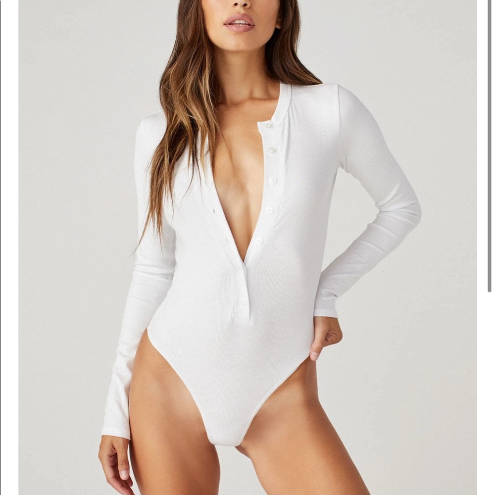 Clyque the label Annie Bodysuit -M